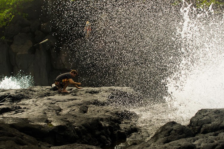 Sonder la roche sous une douche, fait!