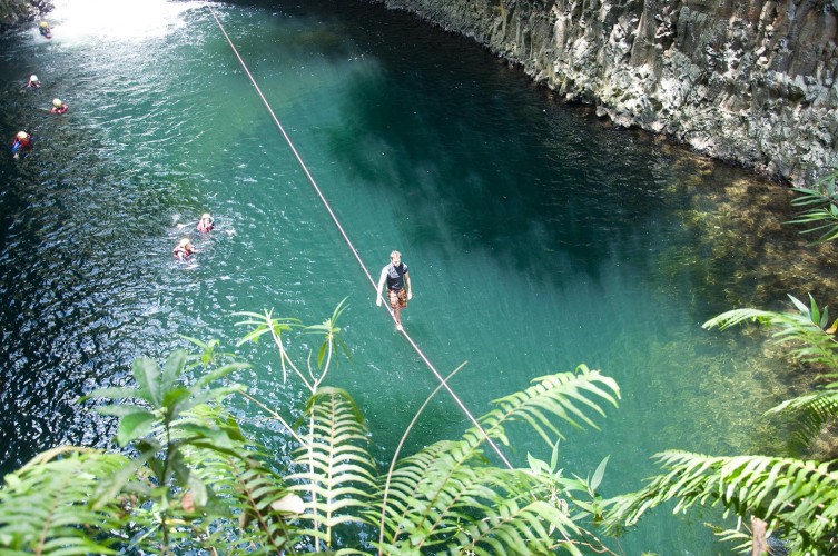 Quand le temps est clément, la couleur de l'eau est juste paradisiaque! 