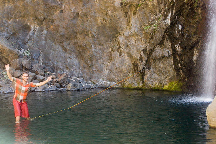 Oui, on peut très bien souffrir et sourire.